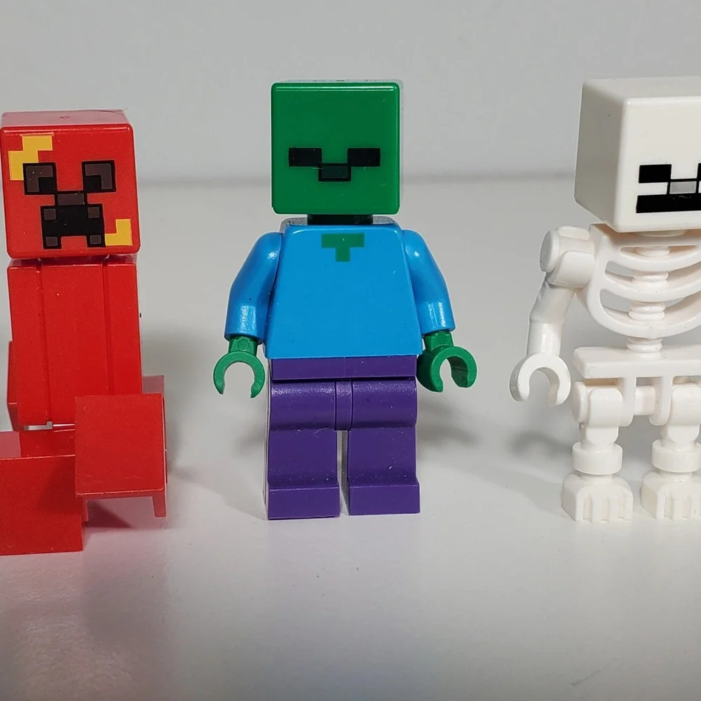 Lego Minecraft Minifigures Lot 5 Figures Exploding Creeper Skeleton Steve Alex